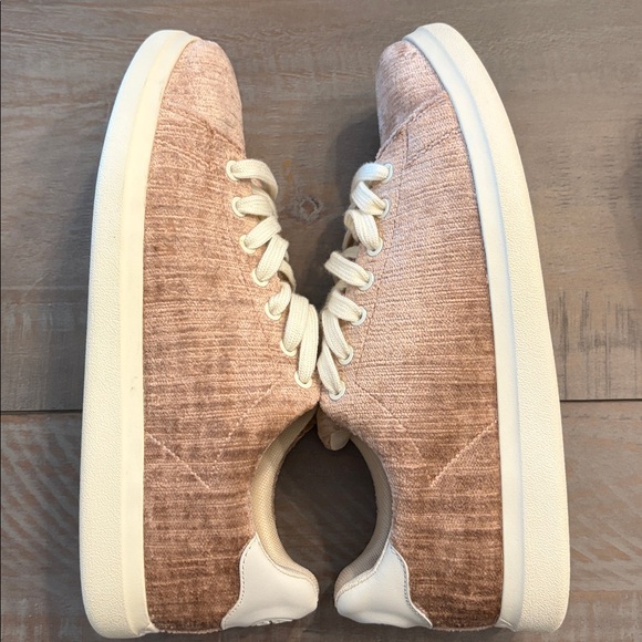 Tory Burch Howell Court Sneakers Mauve Women's
Size 8 M - Picture 4 of 5